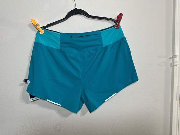 The North Face Women's Summit Series Pacesetter 3" Shorts in Galactic Blue - Picture 5 of 9